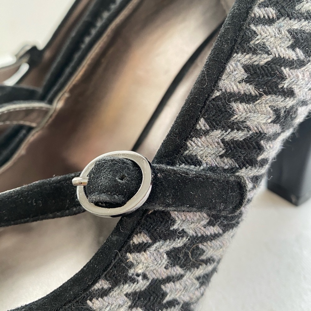 Anne Klein Mary Jane Houndstooth Pumps Size 8 - Picture 6 of 10